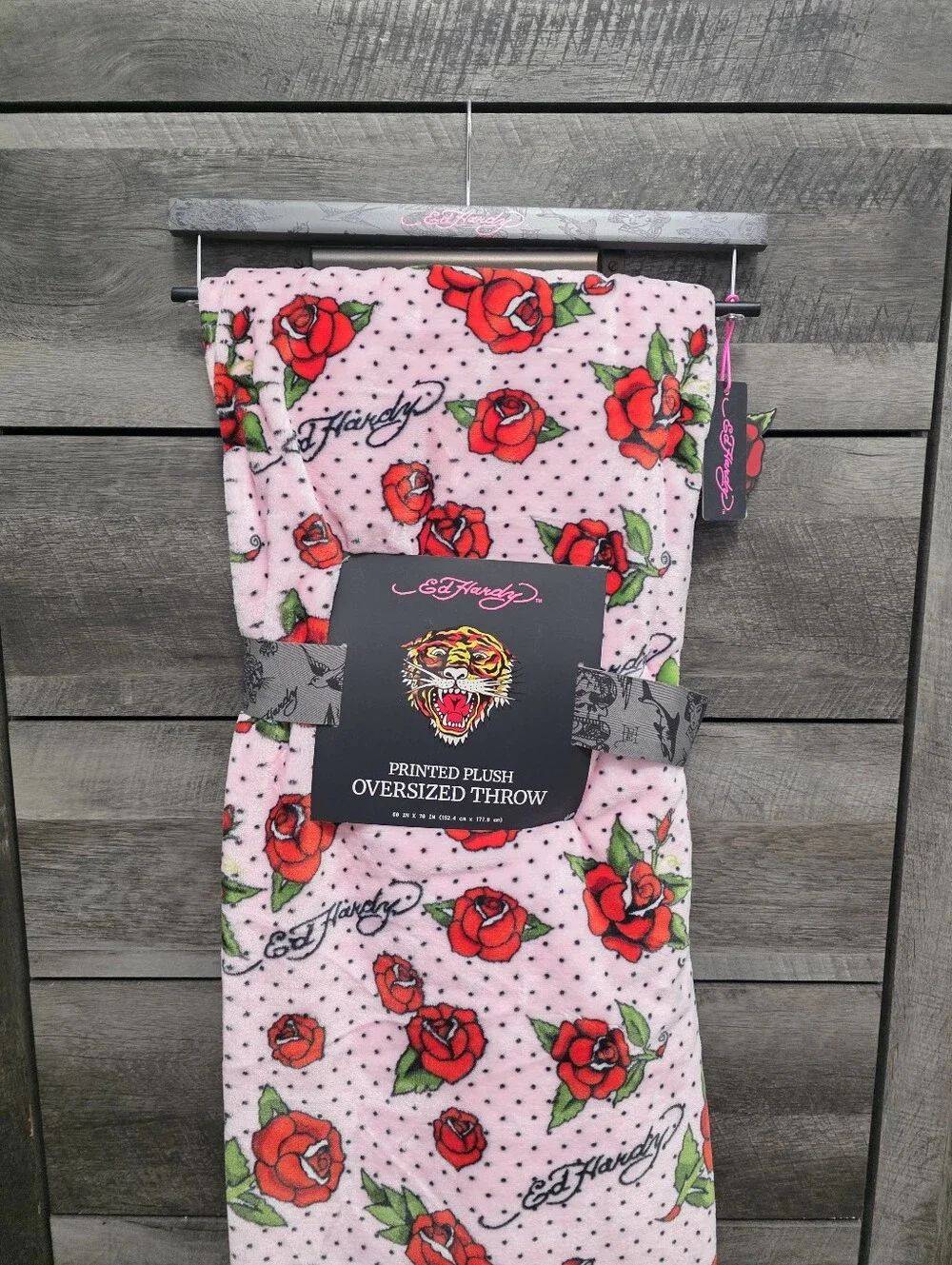 Ed Hardy Roses Oversized Pink Throw Blanket New